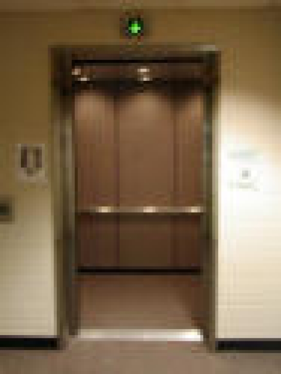 elevator.bmp